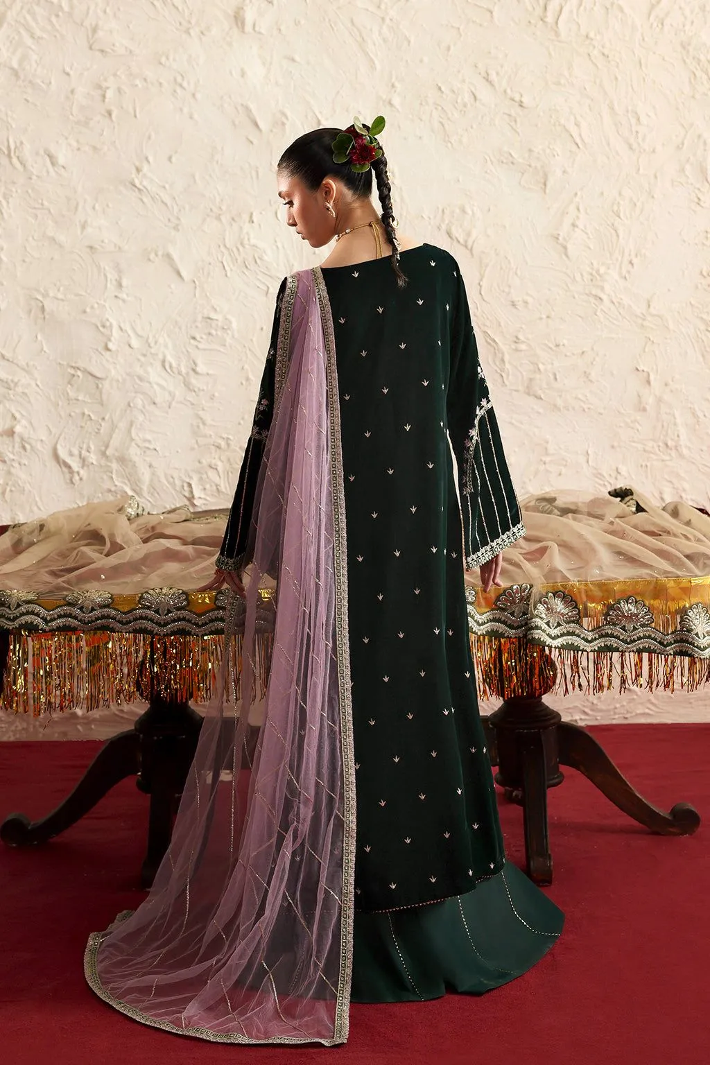 VANYA RTW