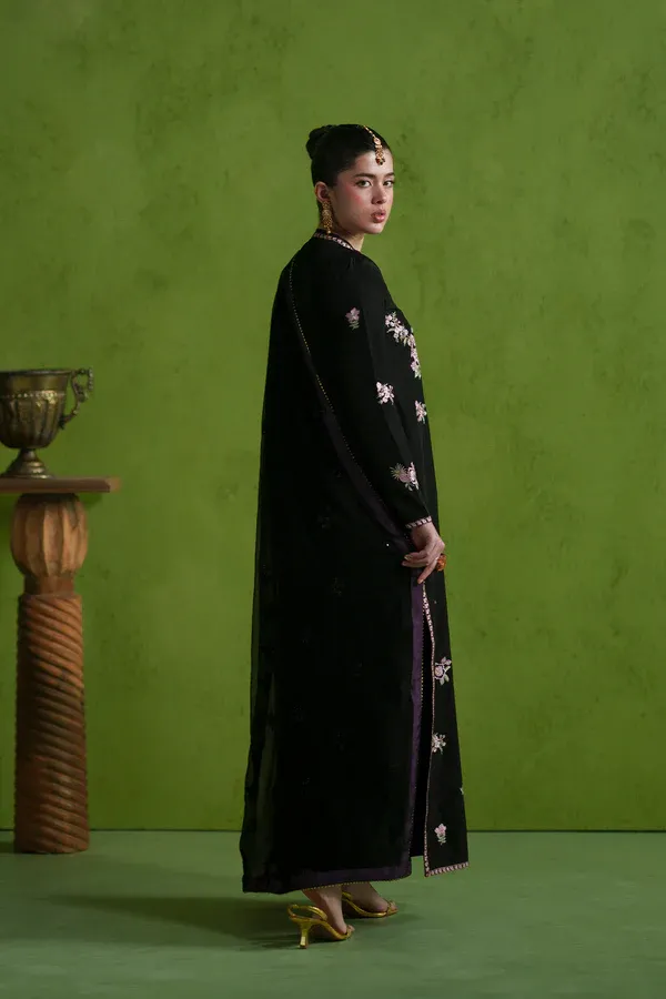 VANYA RTW