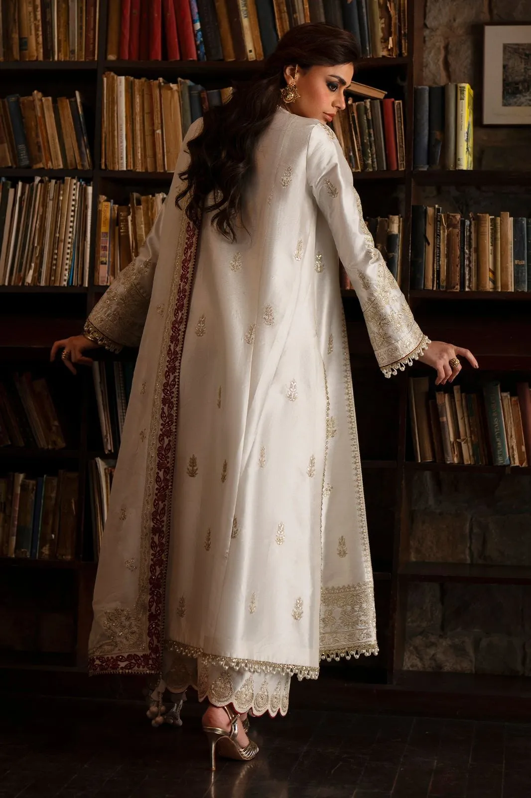 Saad Bin Shahzad  MAHNAZ Silk