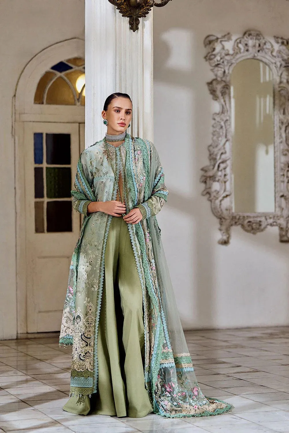 SOBIA NAZIR LUXURY LAWN