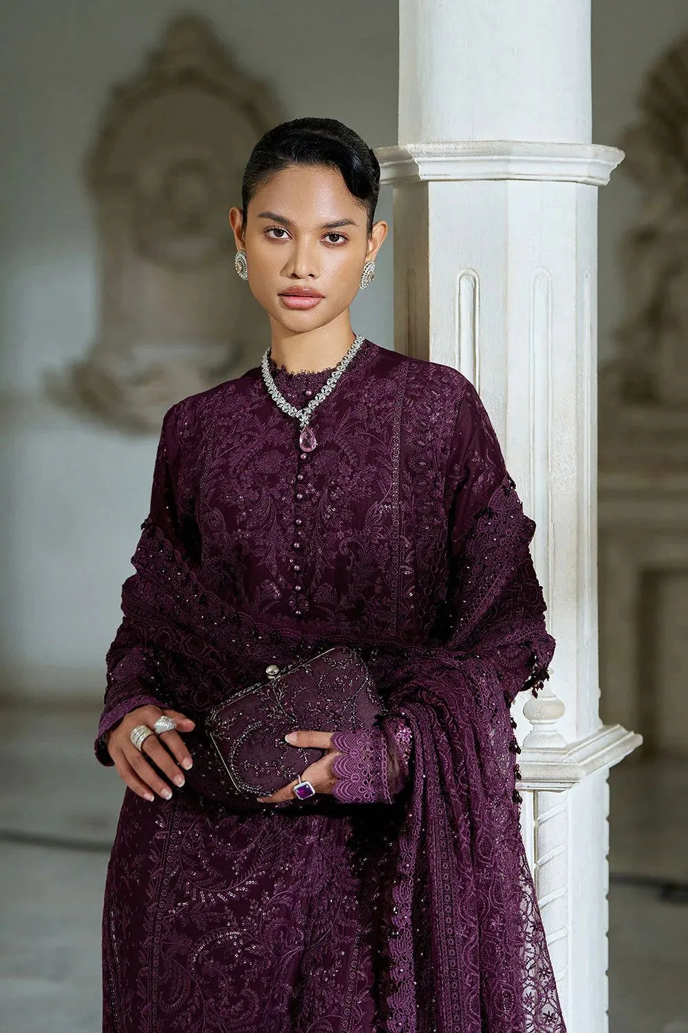 SOBIA NAZIR LUXURY LAWN