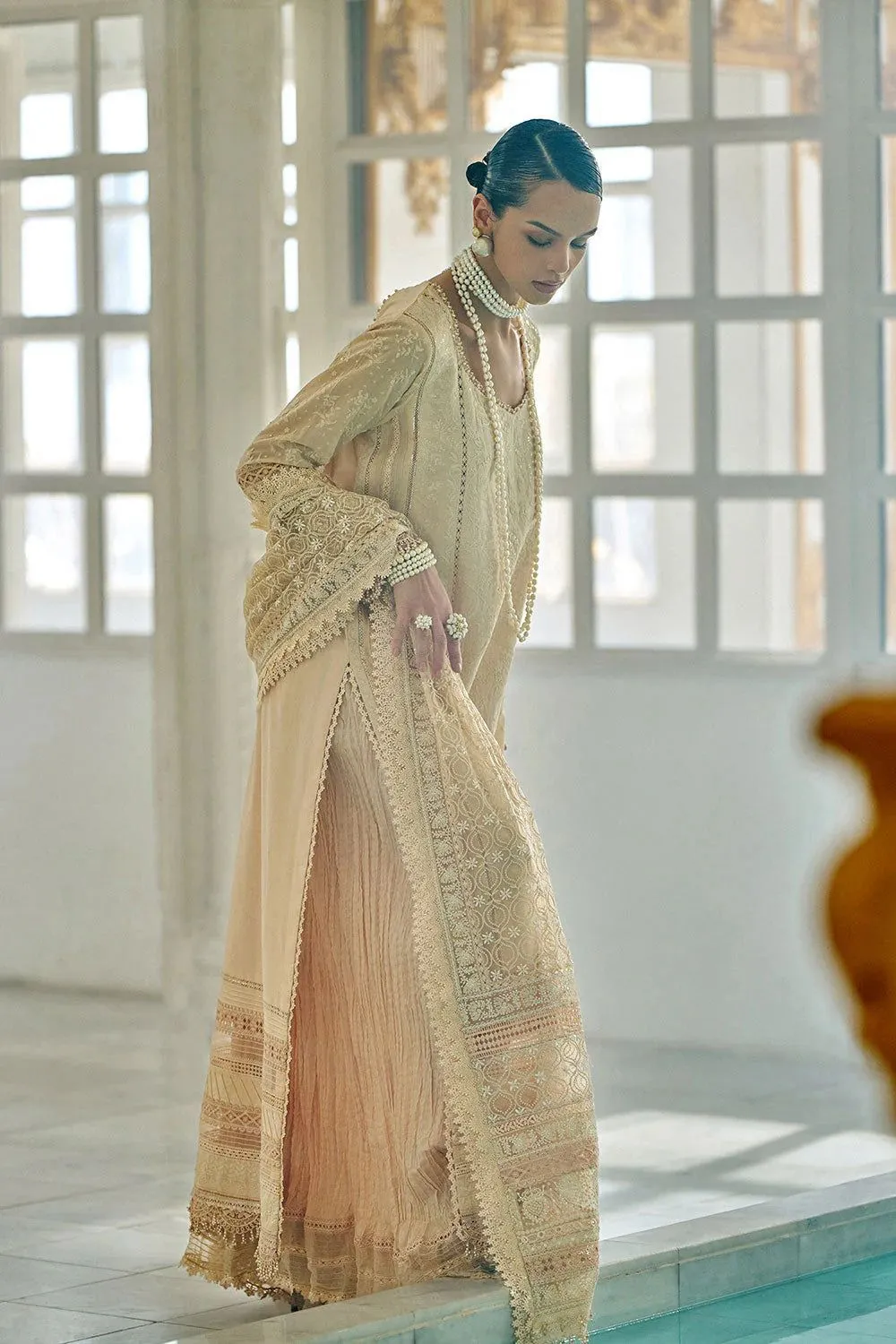 SOBIA NAZIR LUXURY LAWN