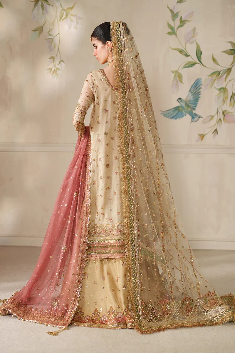 BAROQUE CHANTELLE FORMAL