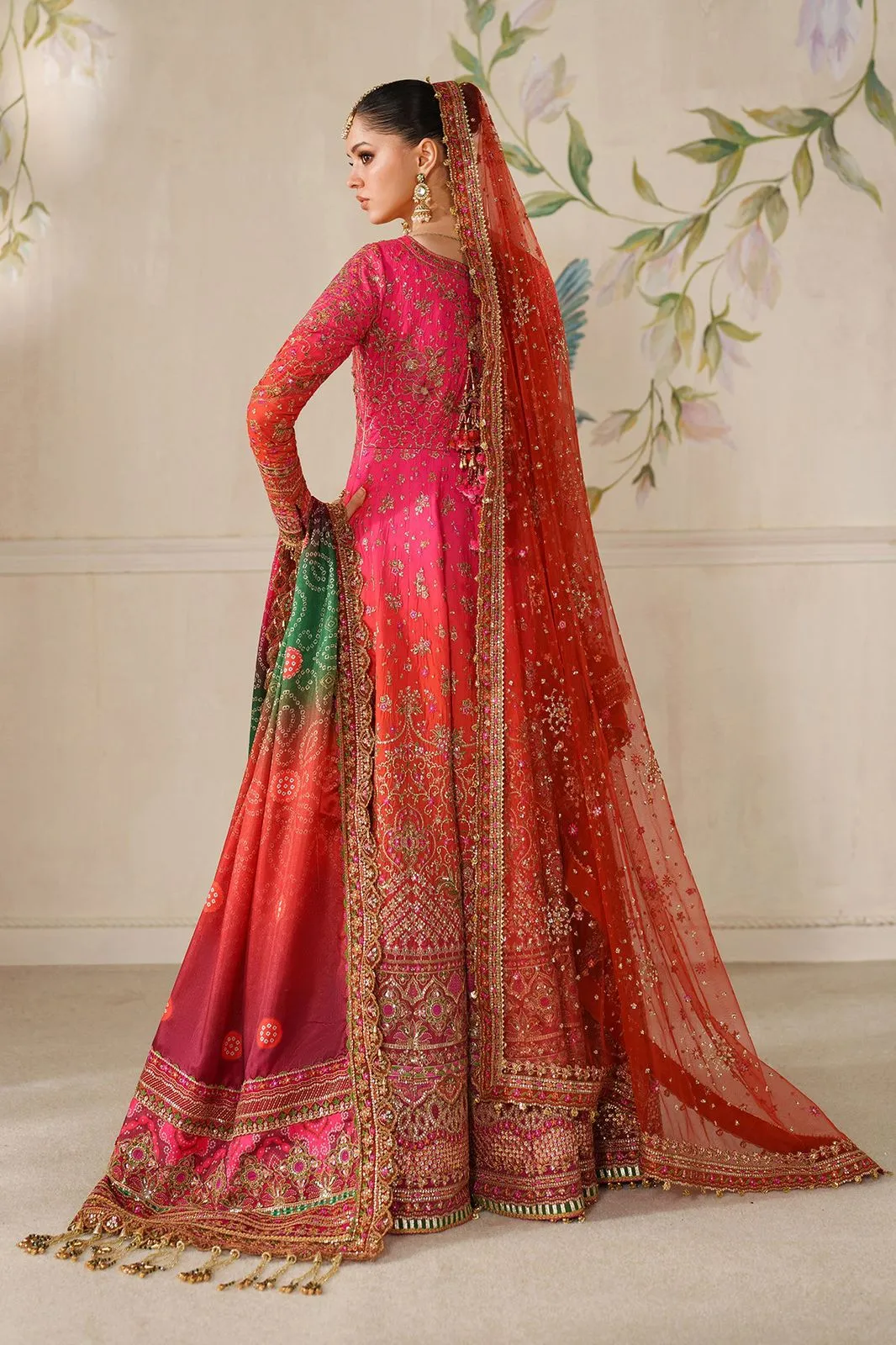 BAROQUE CHANTELLE FORMAL