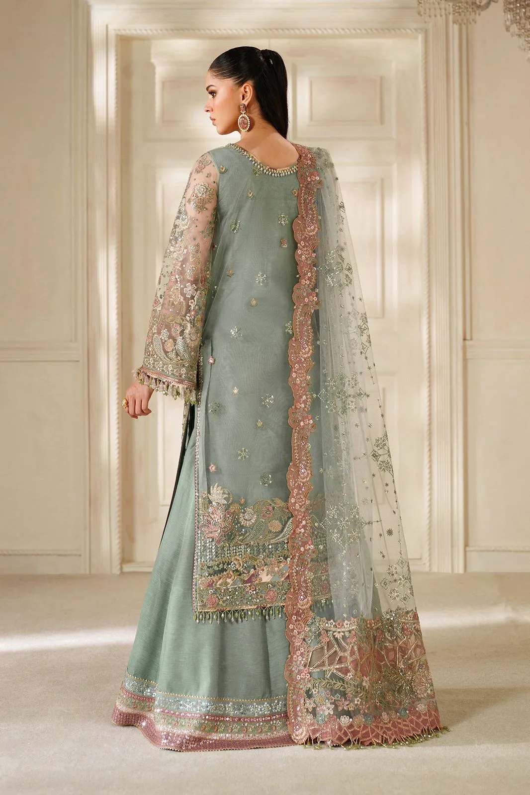 BAROQUE CHANTELLE FORMAL