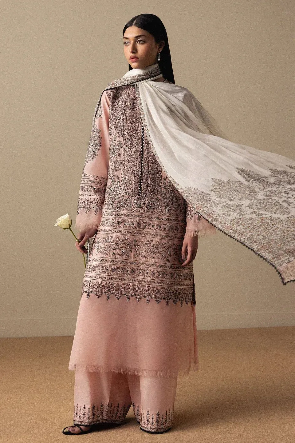 ZARA SHAHJAHAN SATORI