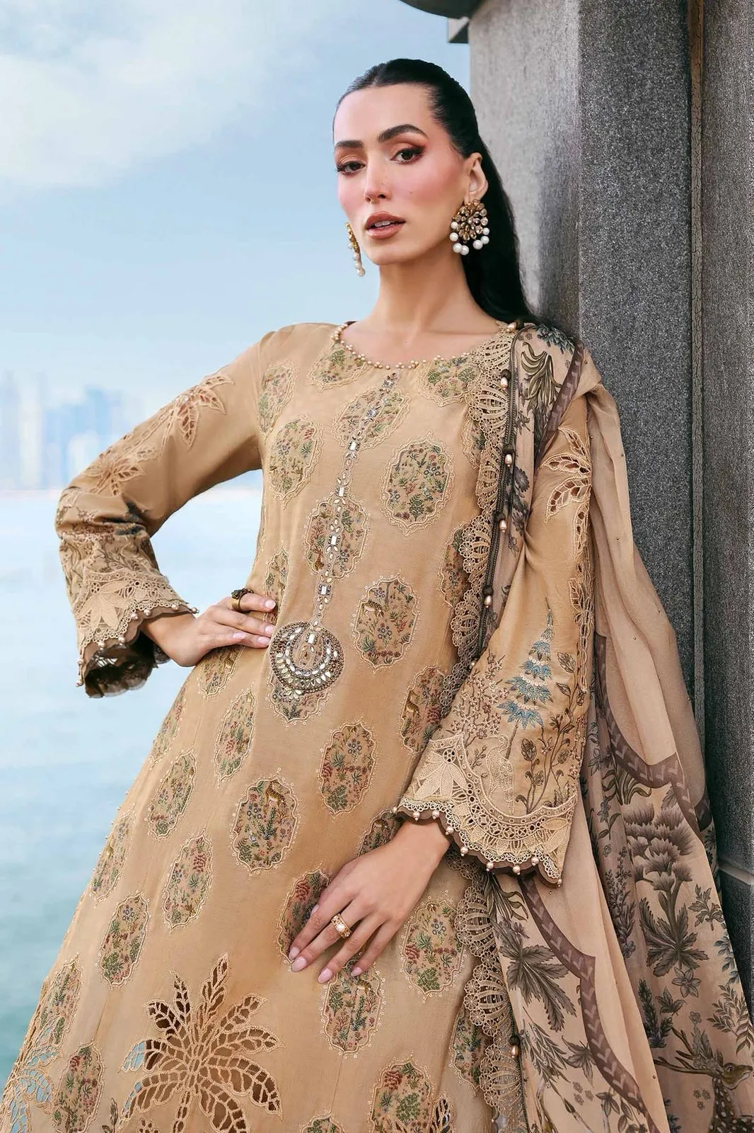MARIA B LUXURY LAWN