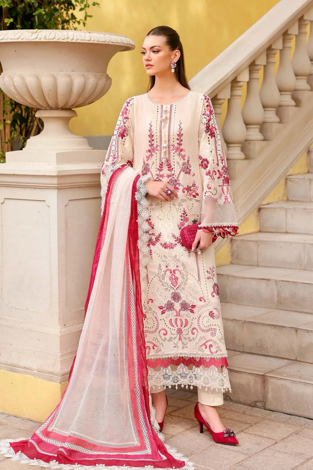 MARIA B LUXURY LAWN