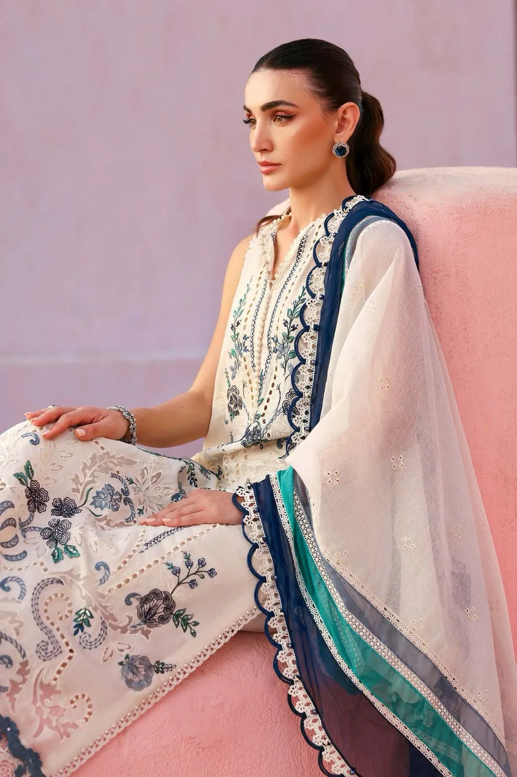 MARIA B LUXURY LAWN