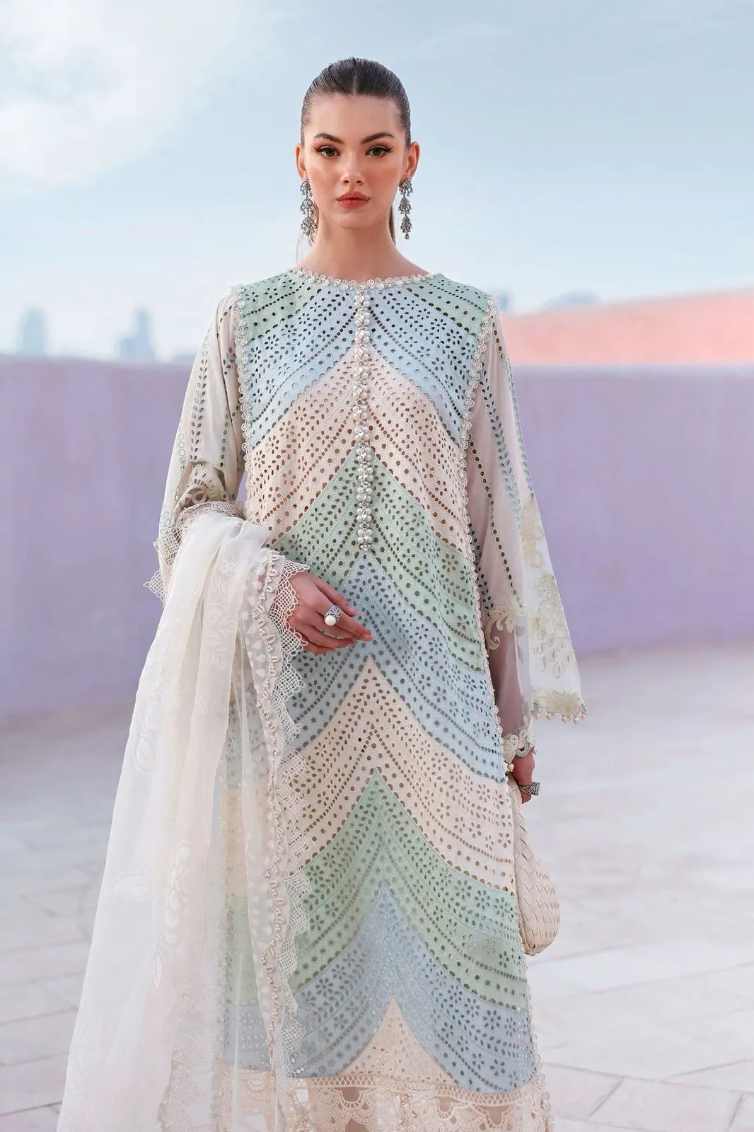 MARIA B LUXURY LAWN