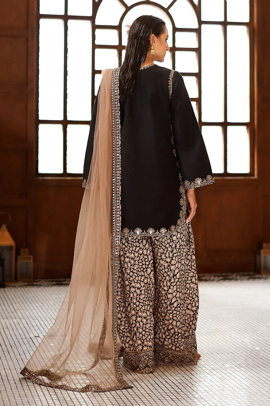 CHARIZMA RTW