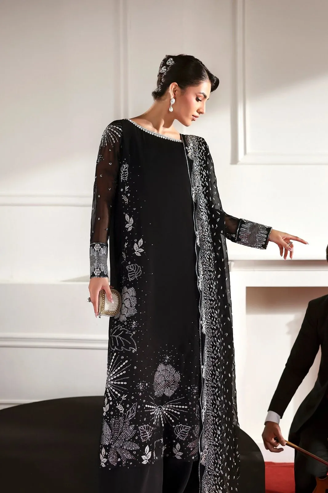 VANYA RTW