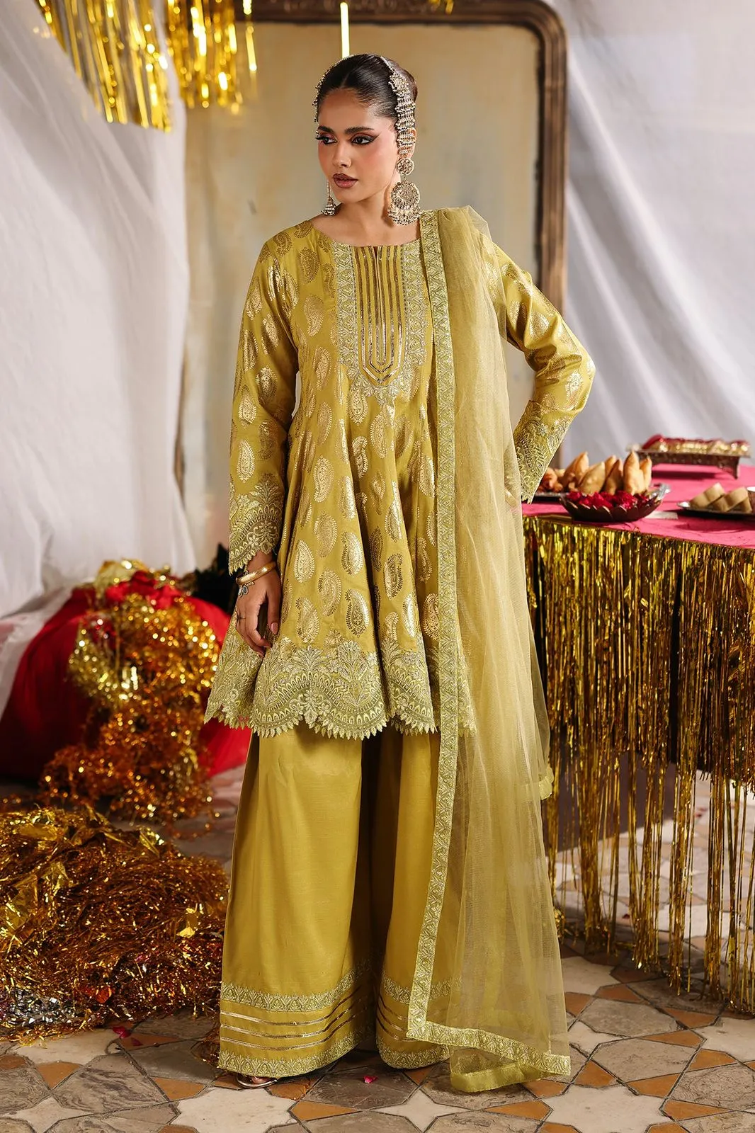 CHARIZMA RTW