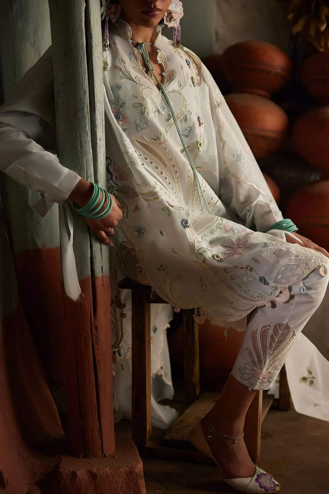 ZAHA Meili Unstitched