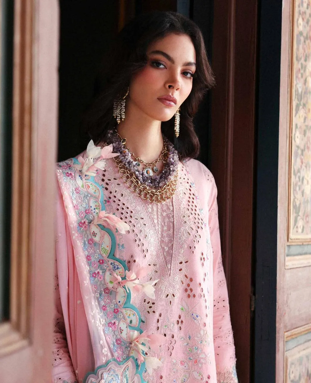 REPUBLIC Women’s Wear Reine 26