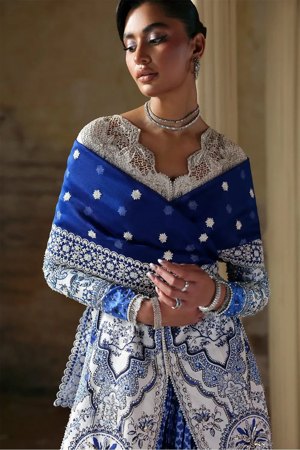 SORAYA La-Donna stitched