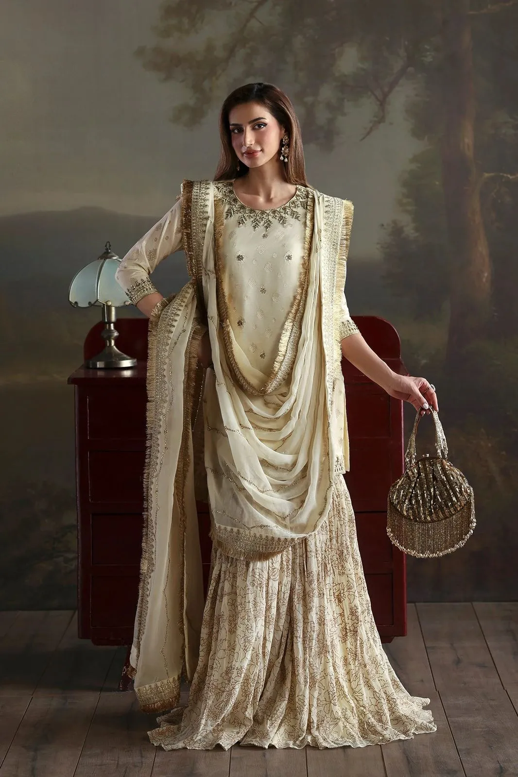 VANYA RTW