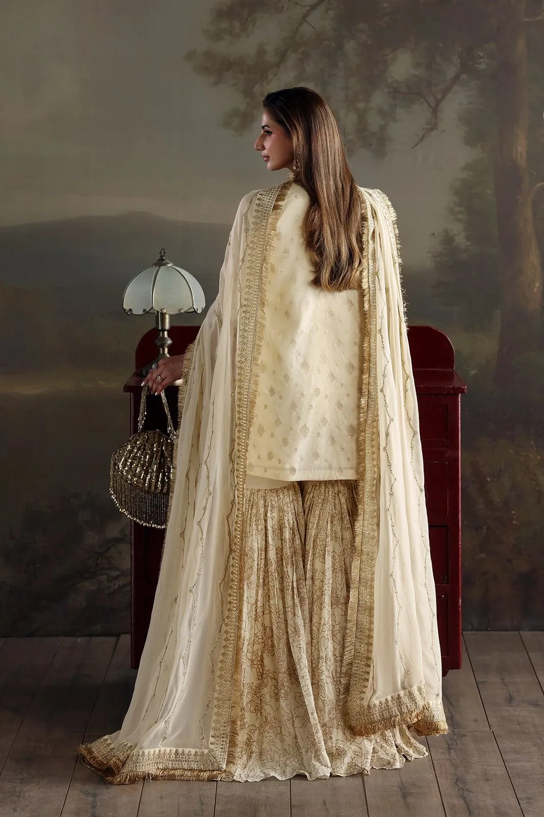 VANYA RTW