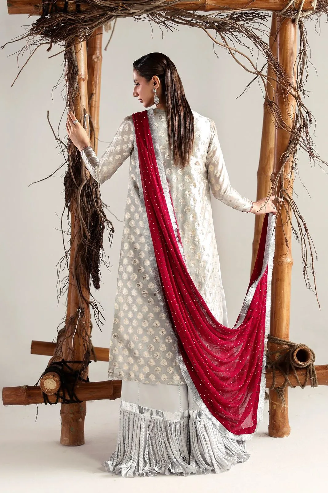 VANYA RTW