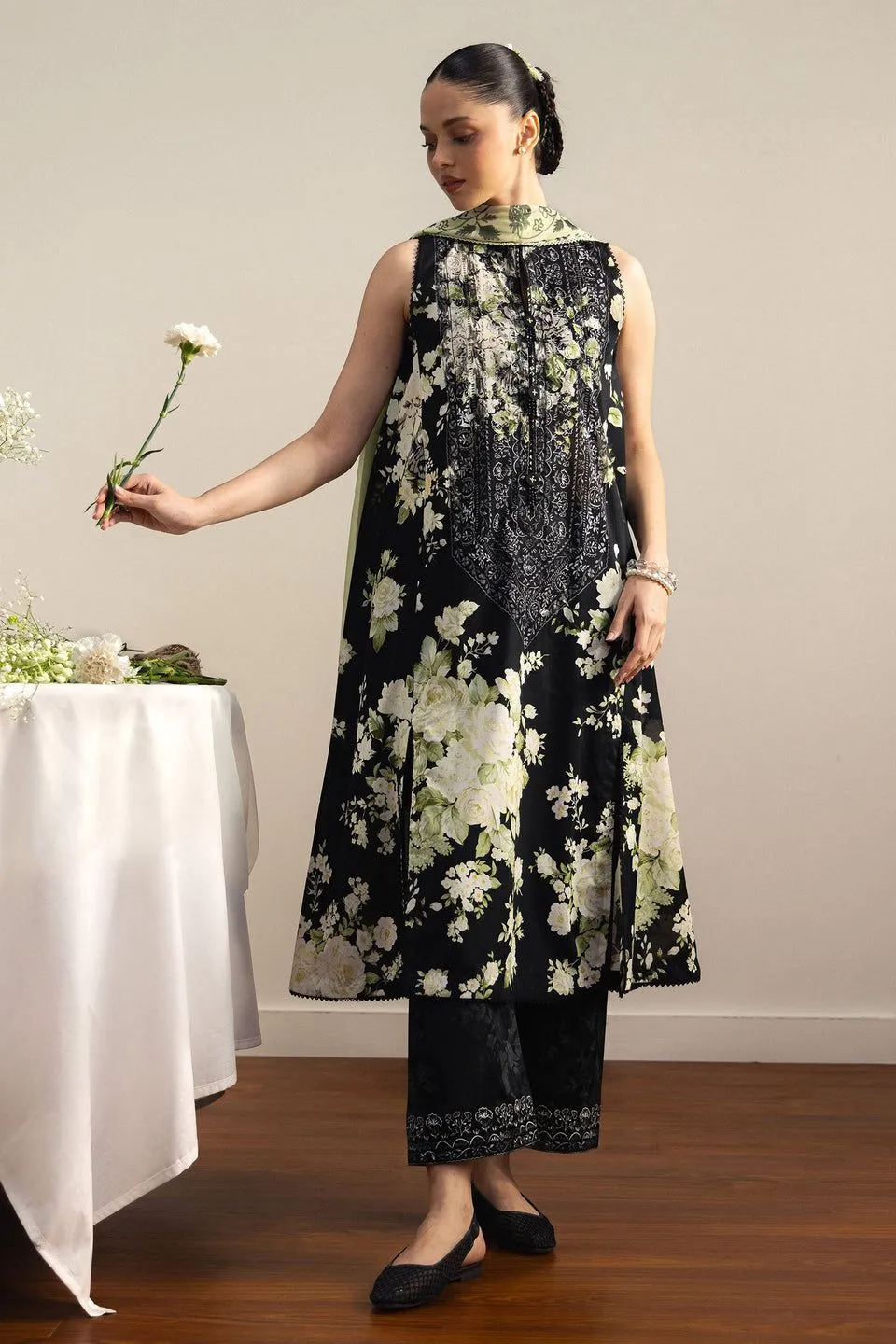 COCO BY ZARA SHAHJAHAN UNSTITCHED