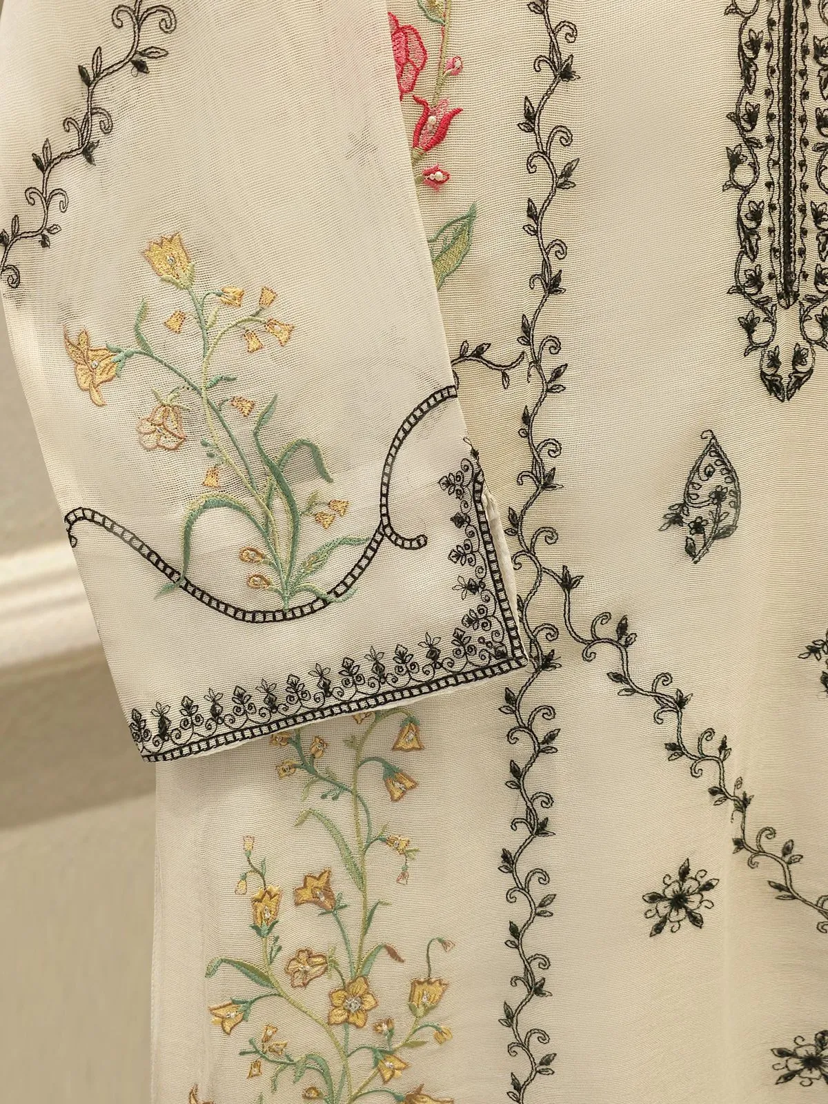AGHA NOOR RTW