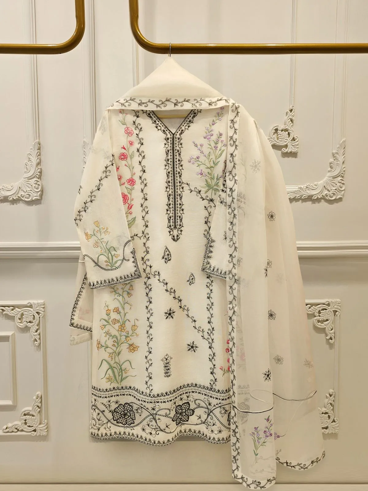 AGHA NOOR RTW