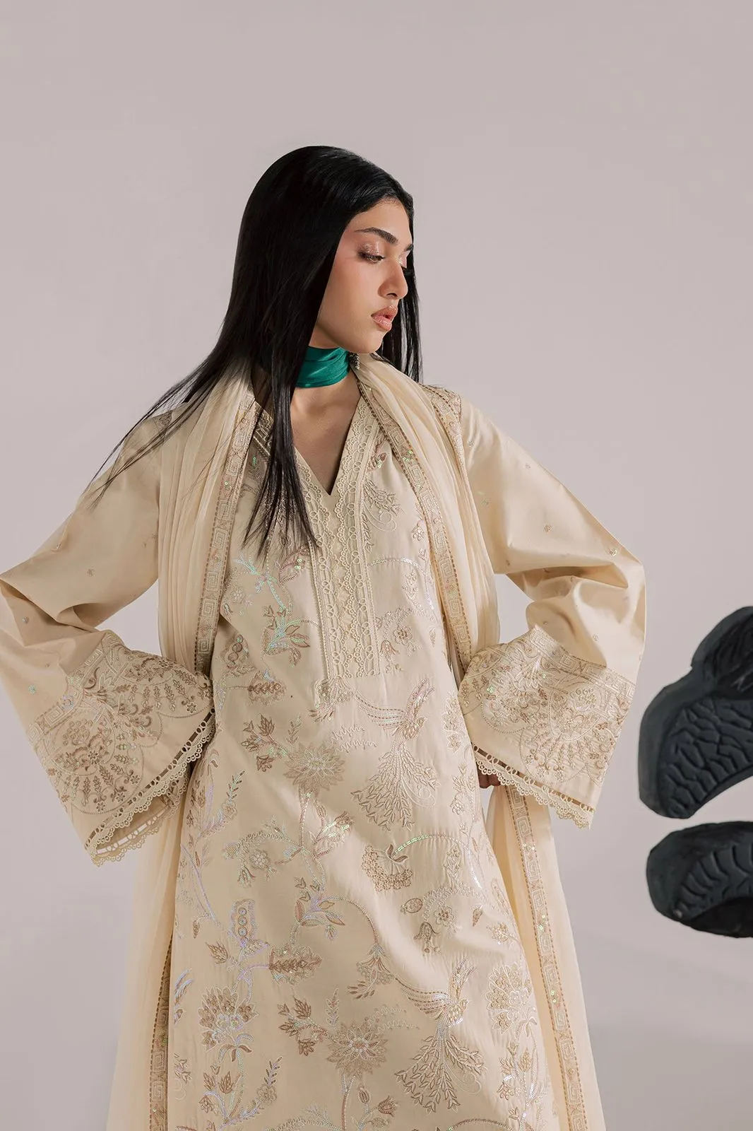 VANYA RTW