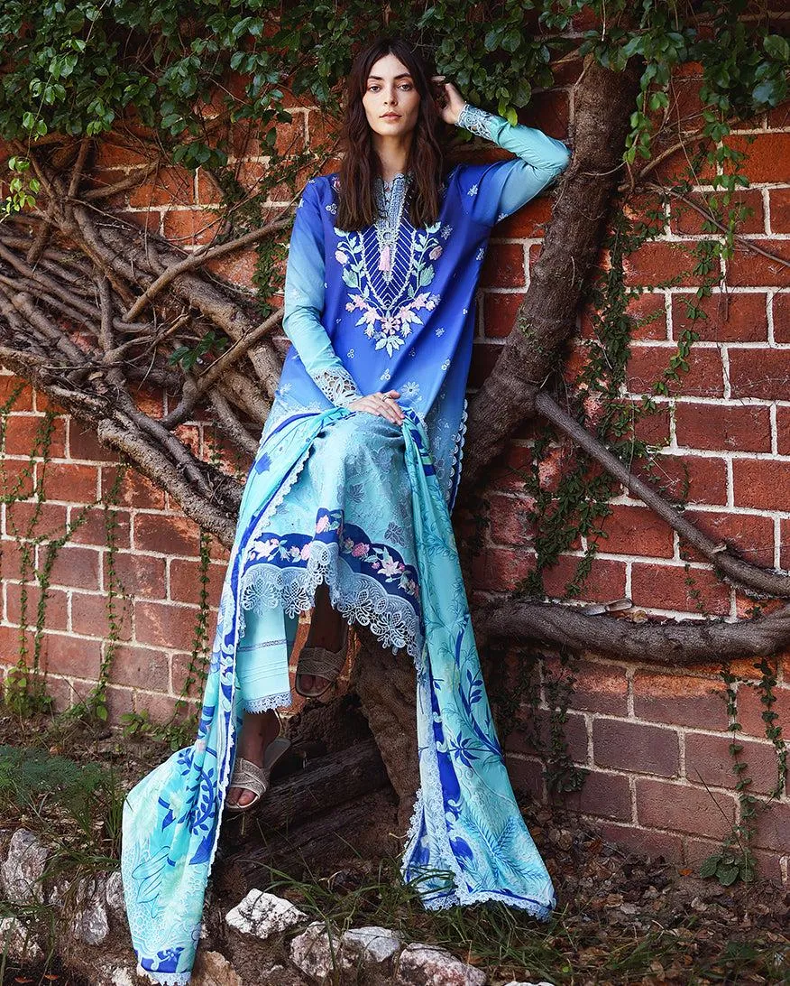 MUSHQ Solace | Ombre Chikankari