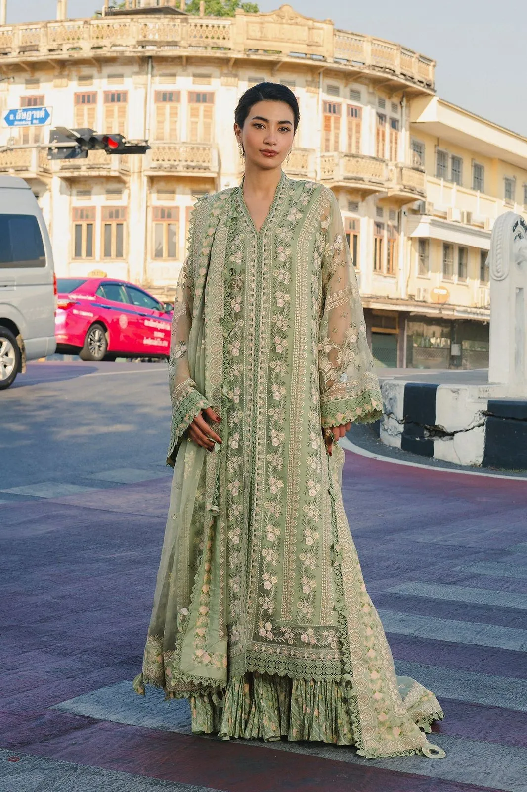 AFROZEH MULAQAAT