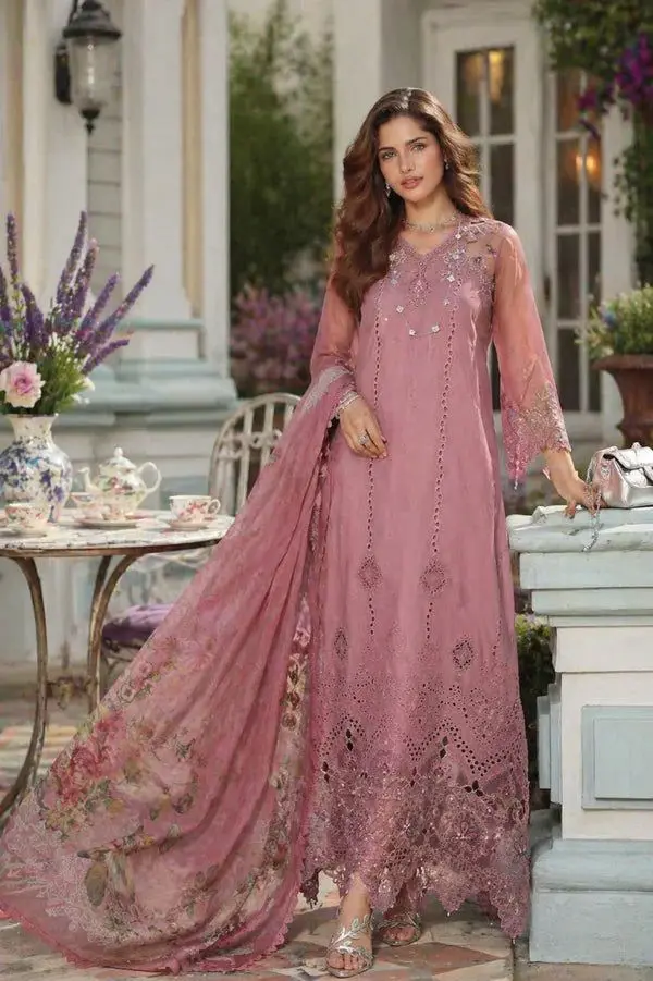 Noor By Saadia Asad