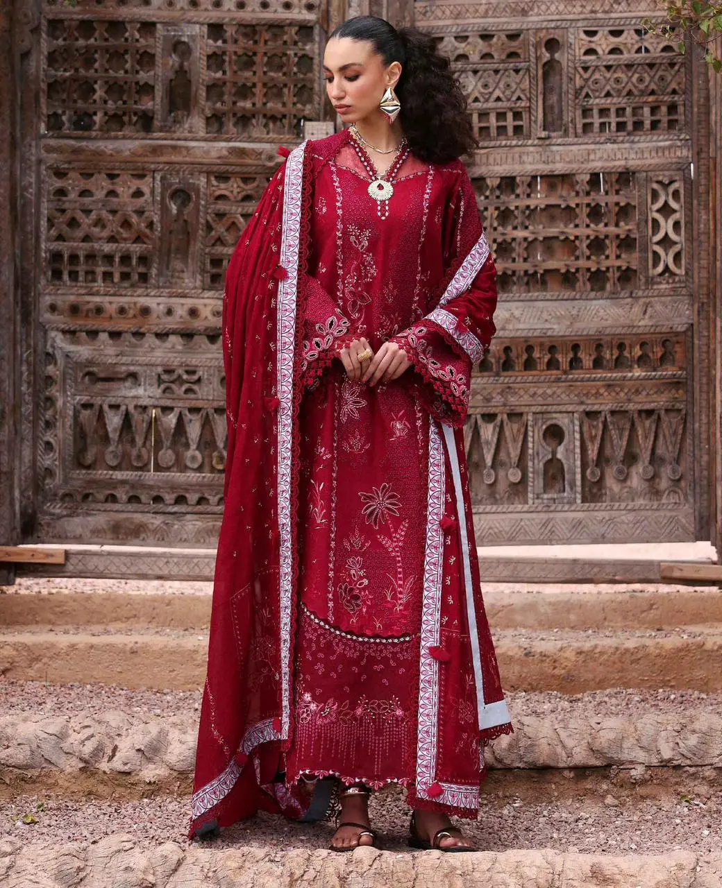 REPUBLIC WOMENSWEAR Embroidery Pret