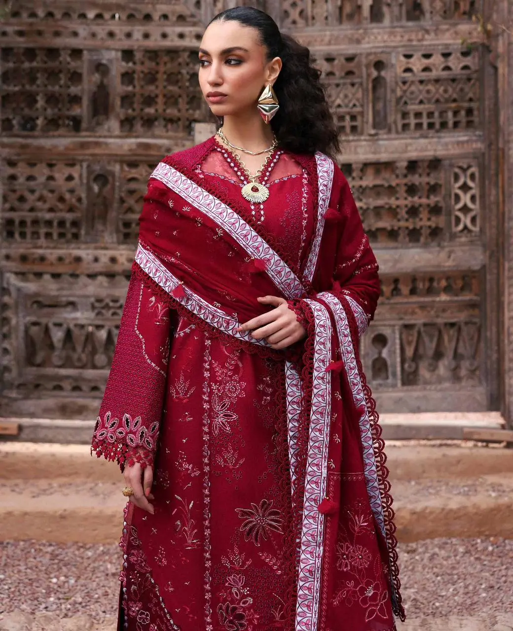 REPUBLIC WOMENSWEAR Embroidery Pret