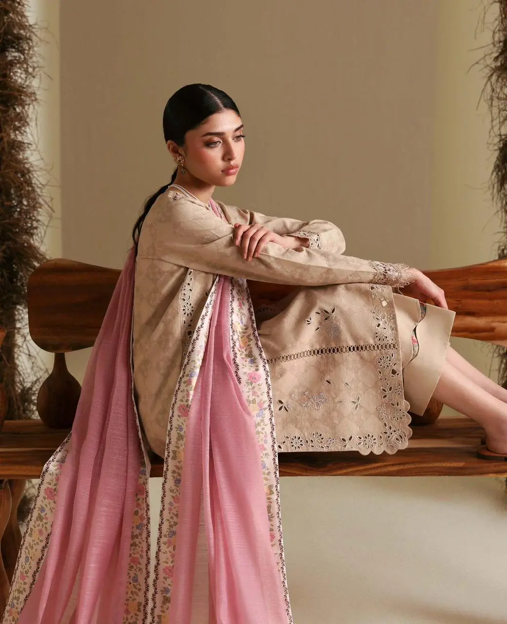 REPUBLIC WOMENSWEAR Embroidery Pret