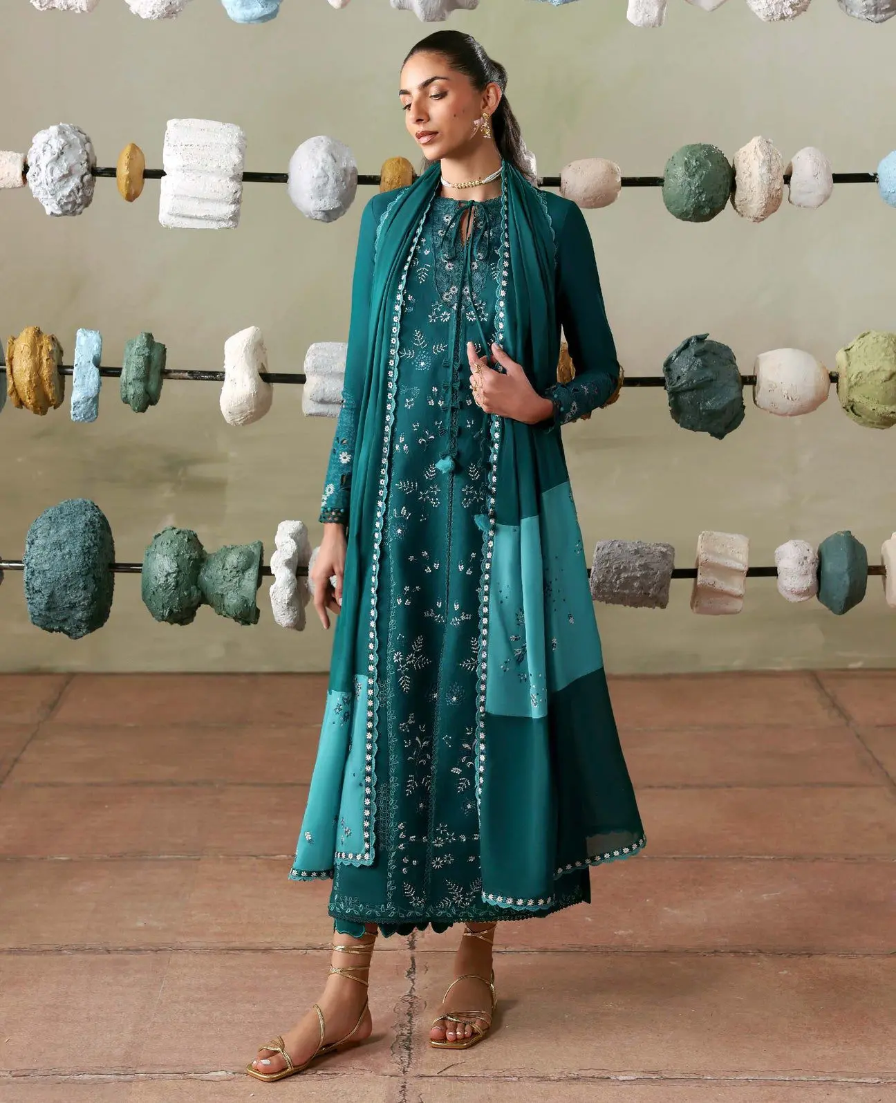 REPUBLIC WOMENSWEAR Basic Pret