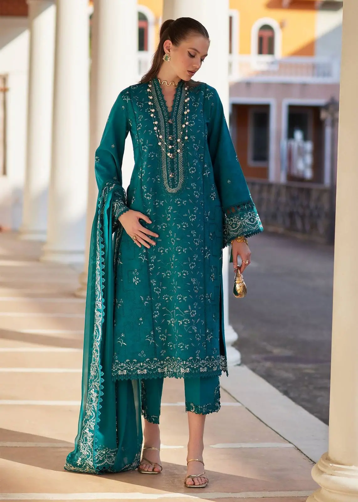 KANWAL MALIK ELSA SUMMER RTW