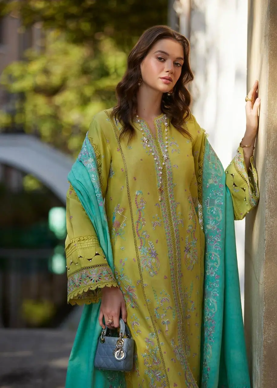 KANWAL MALIK ELSA SUMMER RTW