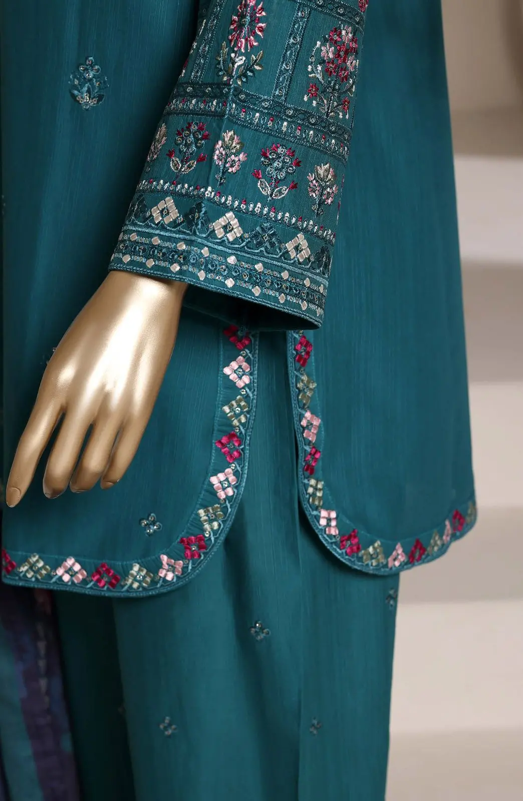 SADABAHAR EMBROIDERED EID COLLECTION 26 