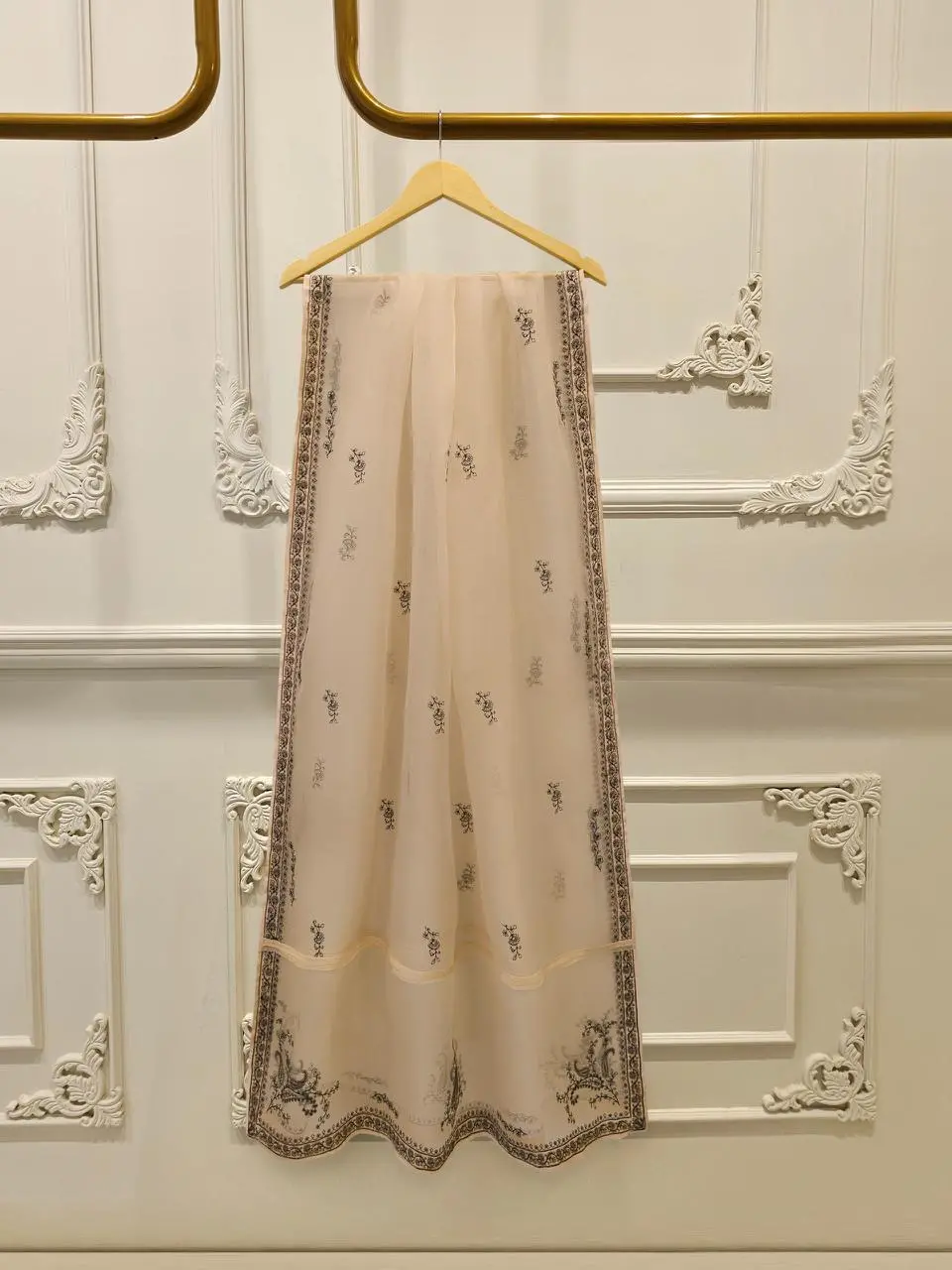 AGHA NOOR RTW