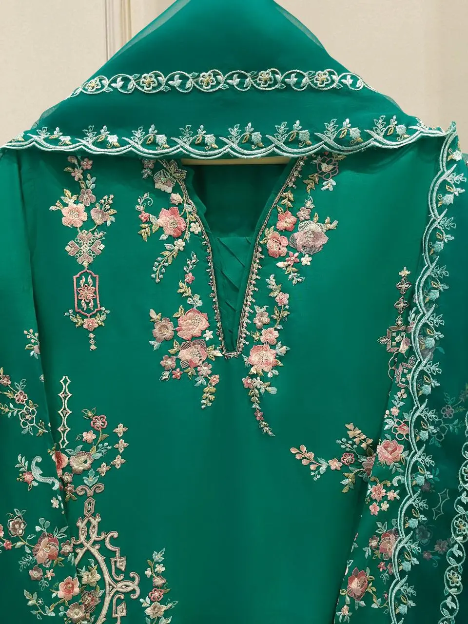 AGHA NOOR RTW