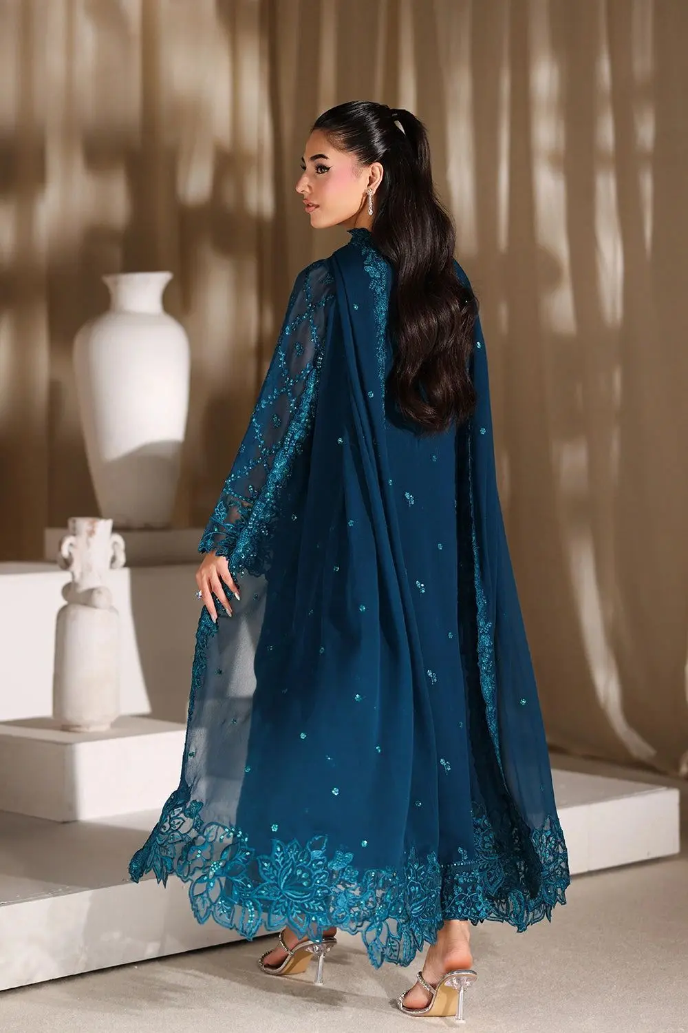 AZURE LUXE