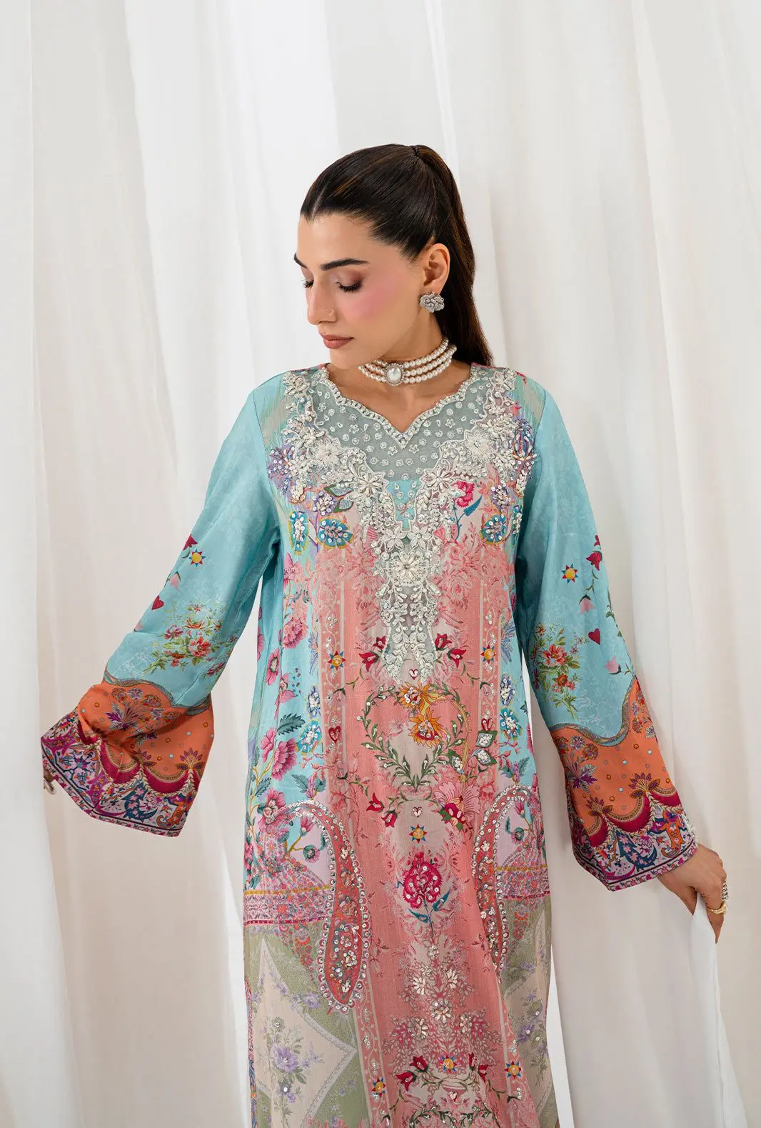 AJR LUXE 26 RTW