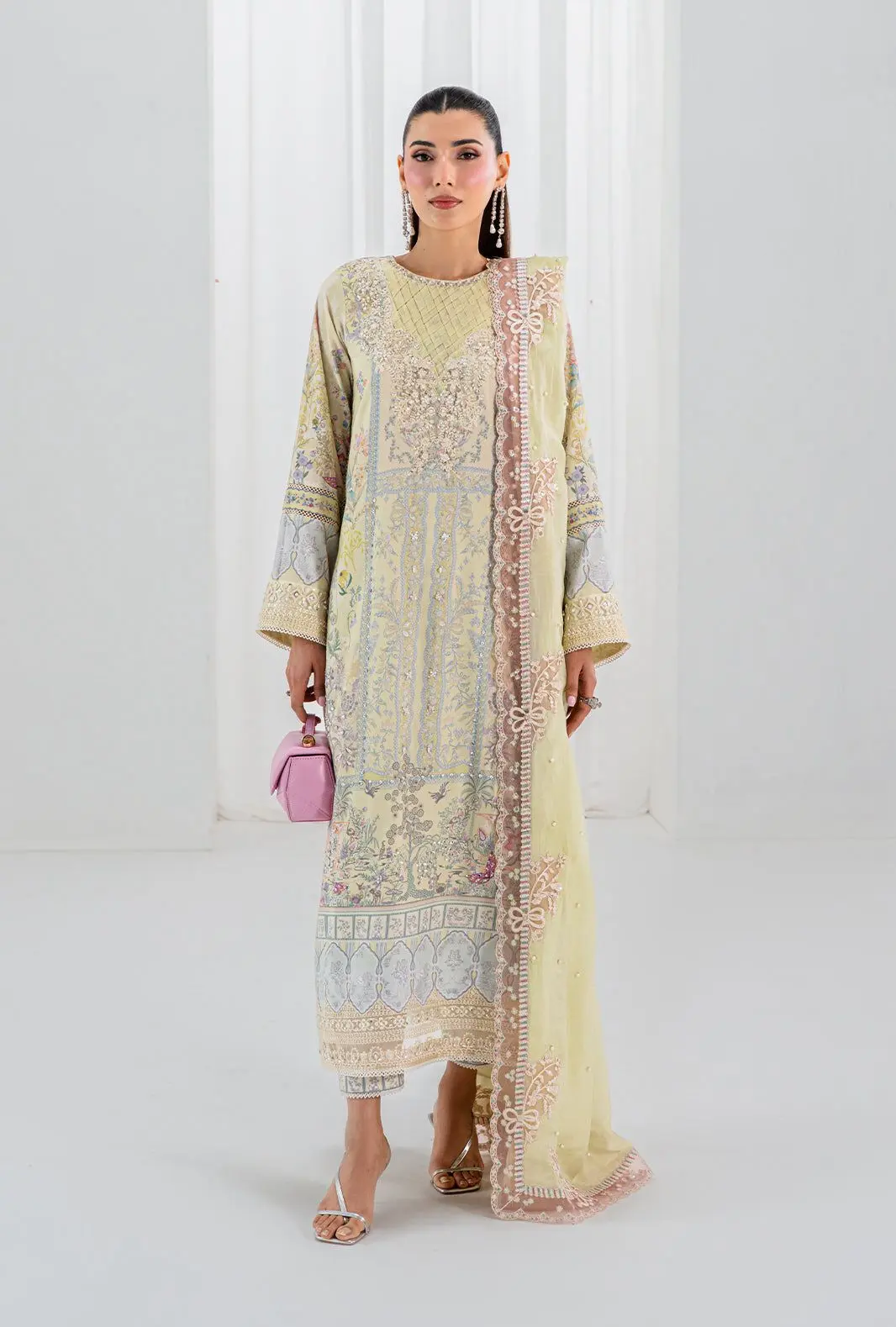 AJR LUXE 26 RTW