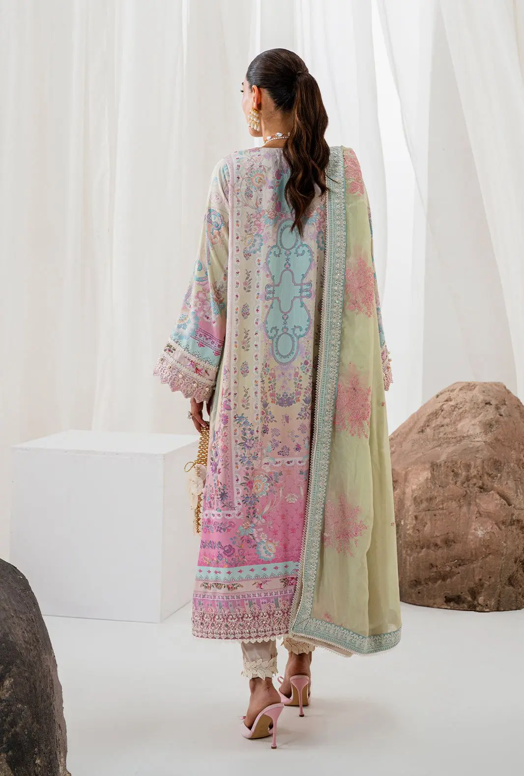 AJR LUXE 26 RTW