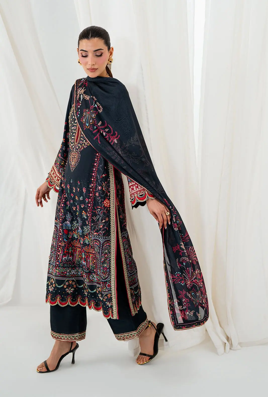 AJR LUXE 26 RTW