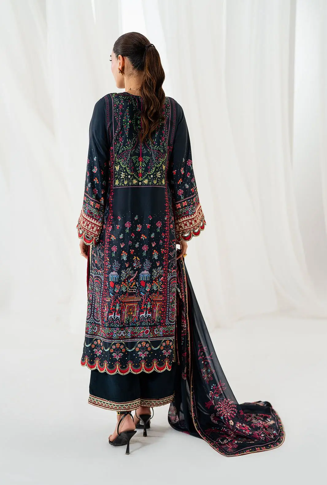 AJR LUXE 26 RTW