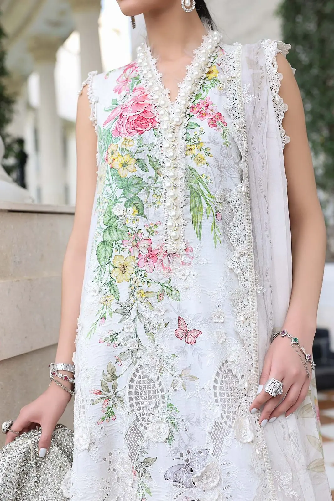 MARIA B LUXURY LAWN