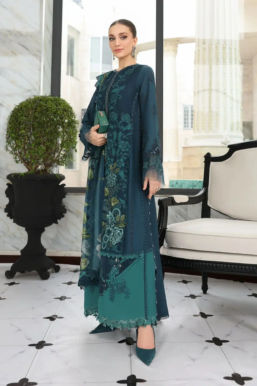 MARIA B LUXURY LAWN