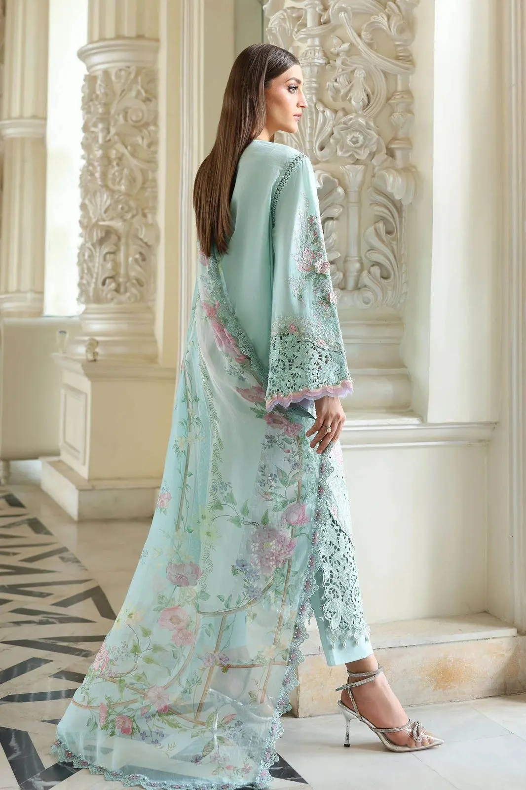 MARIA B LUXURY LAWN