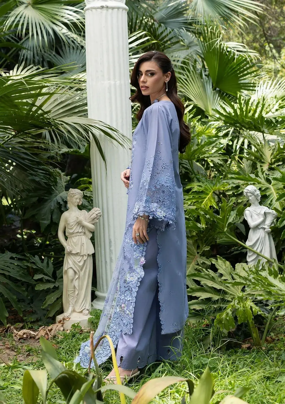 ELAF Luxury lawn