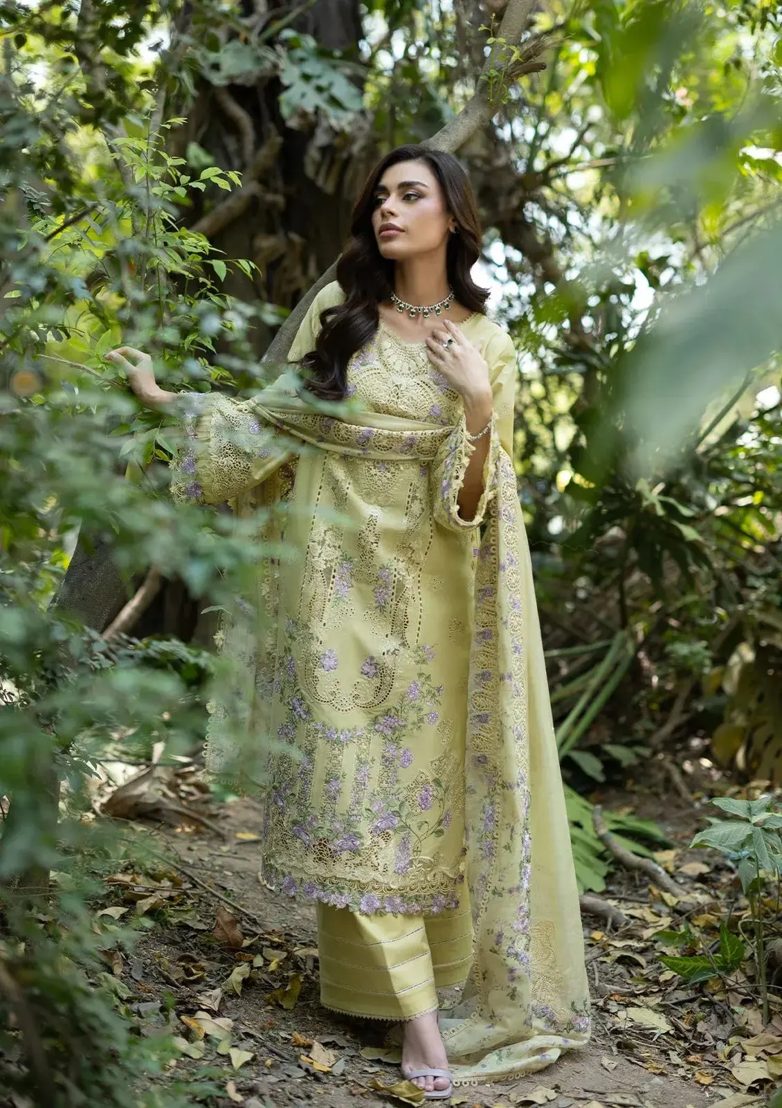ELAF Luxury lawn